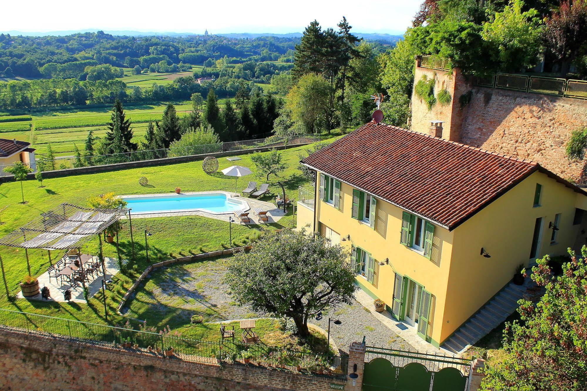 La Cuccagna Di Don Bosco - No Landlords And Neighbours - Absolute Privacy! Aparthotel Montafia Exterior photo